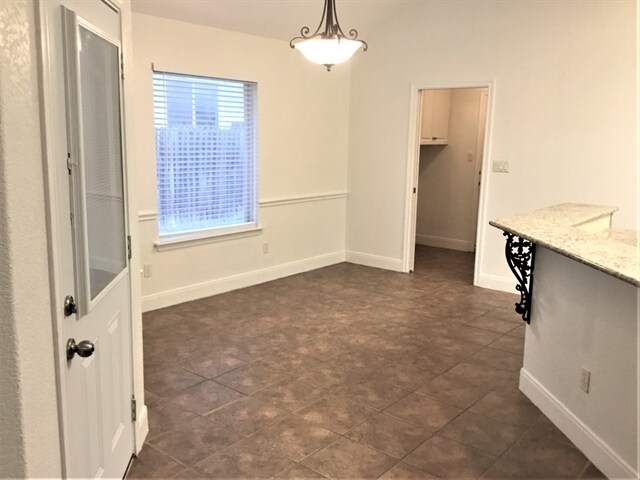 Building Photo - 2322 Sean St