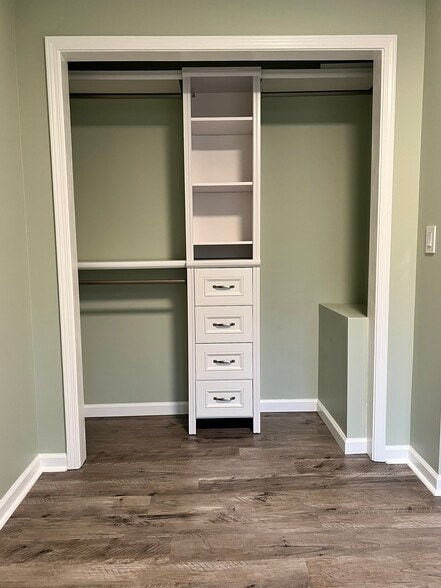 Building Photo - 105 Kestrel Ct