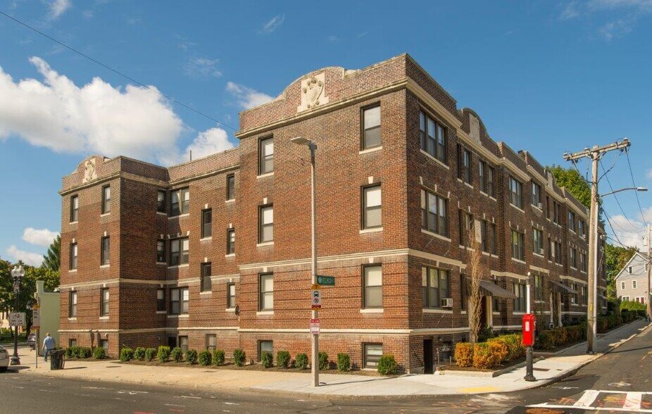 Building Photo - 8 Elko St