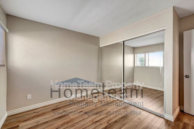 Building Photo - 7954 Mission Center Ct