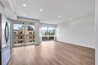 Building Photo - 8867 Alcott St