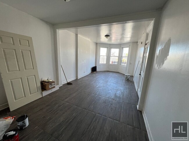 Building Photo - 458 E 182nd St