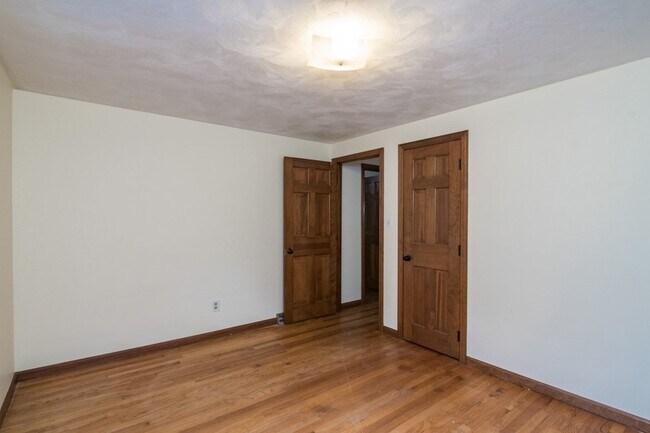 Building Photo - 78 Melwood Ave