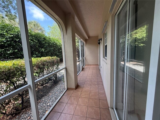 Building Photo - 5670 NW 116th Ave