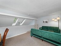 Building Photo - 76 Davis Rd