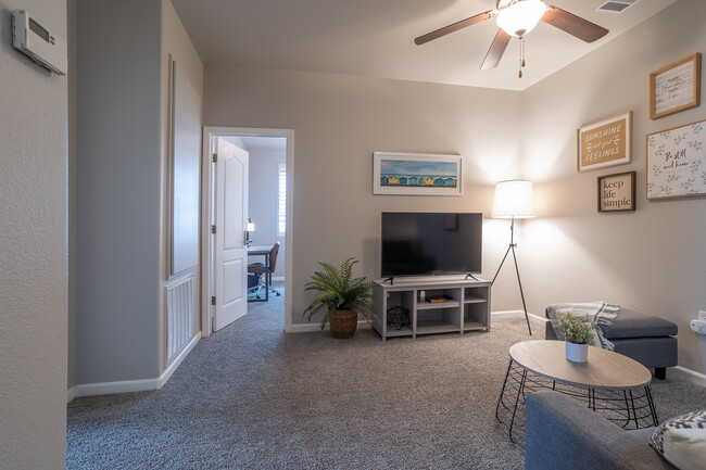 Second floor loft with smart TV - 373 N Amedeo Ln