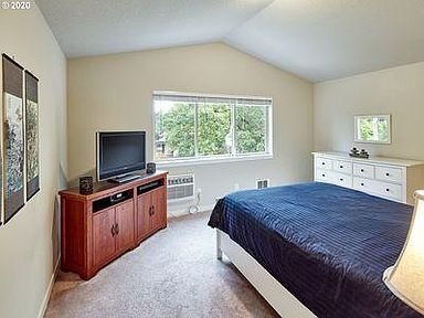 Building Photo - 10690 SE 75th Ave
