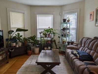 Building Photo - 38 Madison St