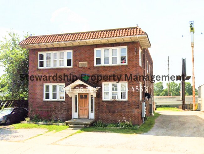 Building Photo - 1628 E Market St