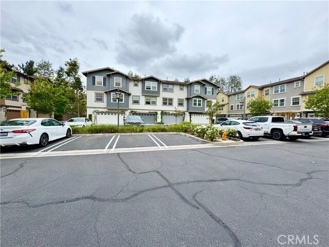 Building Photo - 41 Clifford Ln