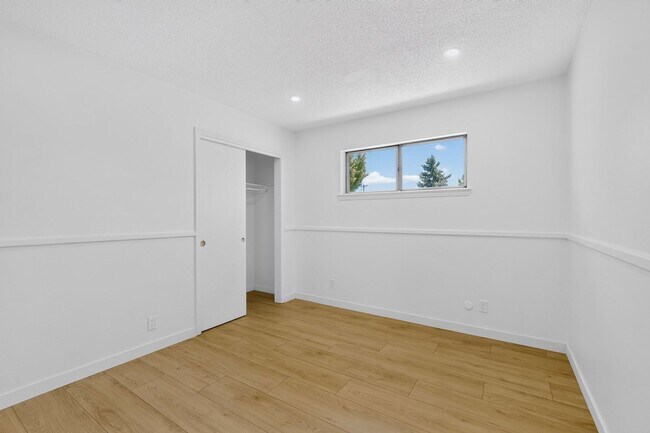 Building Photo - 824 Ortega Rd NW