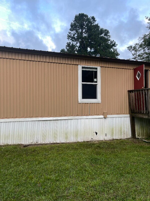 Building Photo - 115 Garbon Rd