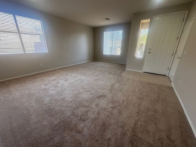 Building Photo - Single level 4 bedroom home in Chandler, w...