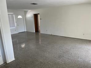 Building Photo - 2353 W Vina Del Mar Blvd