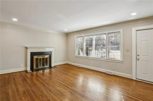 Building Photo - 22 Peachtree Hills Ave NE