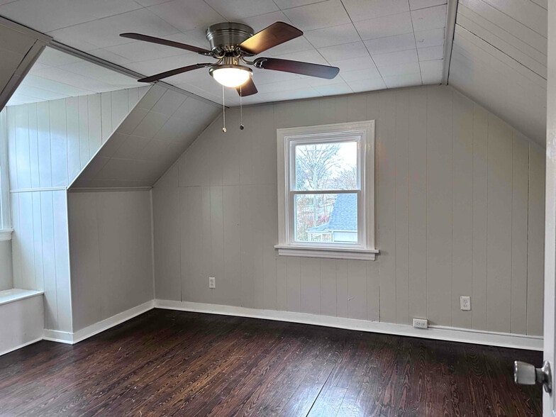 Building Photo - 2100 Dinwiddie Ave