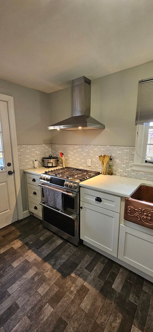 Building Photo - Church Hill, Libby Park Area, Fully Furnished - 2BR/2.5BA - Call Today To Schedule a Tour!