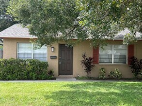 Building Photo - 2/1 available now!