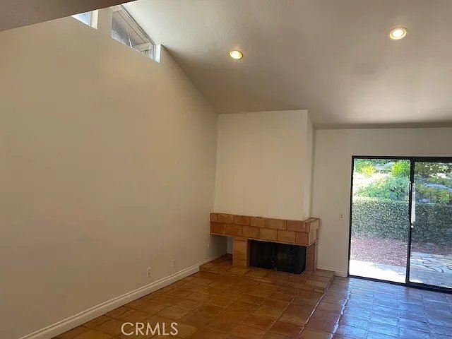 Building Photo - 28082 Morro Ct