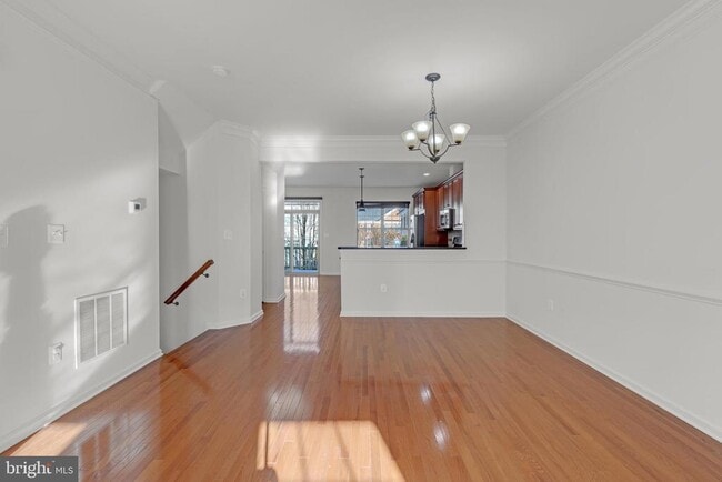 Building Photo - 22550 Cambridgeport Square