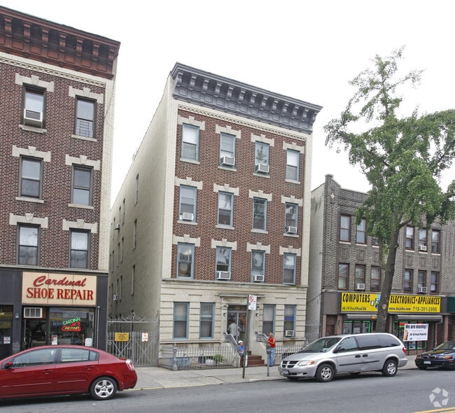 6811 Fresh Pond Rd 6811 Fresh Pond Rd Ridgewood NY 11385