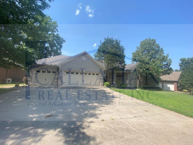 Building Photo - Millers Crossing 4 Bedroom