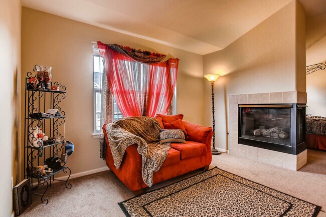 Building Photo - 5643 S Biloxi Way