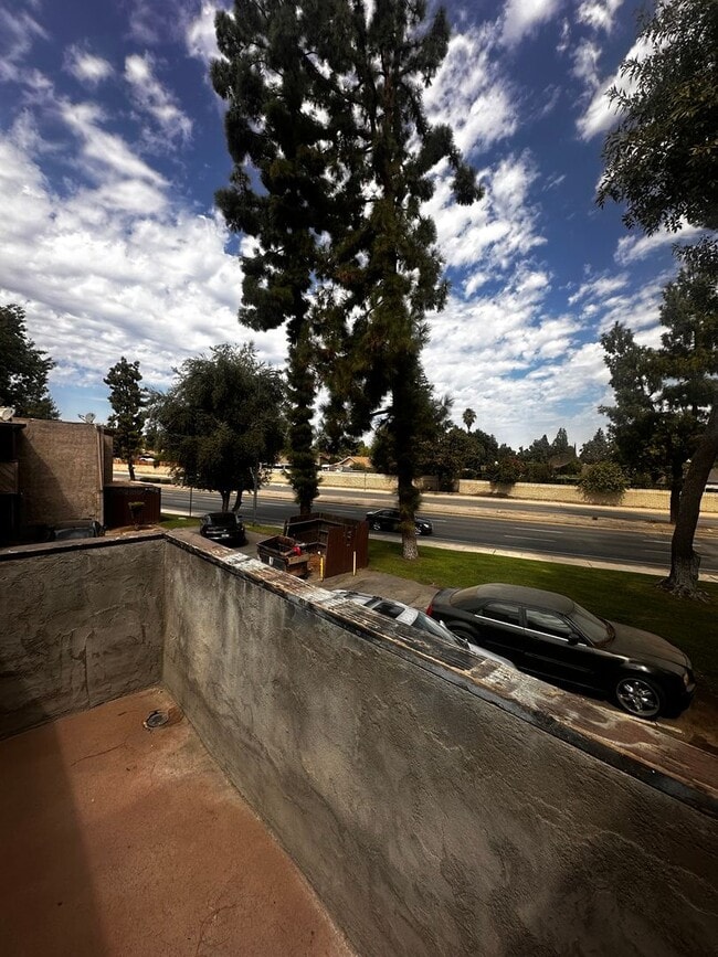 Primary Photo - 2200 Cedro Ct