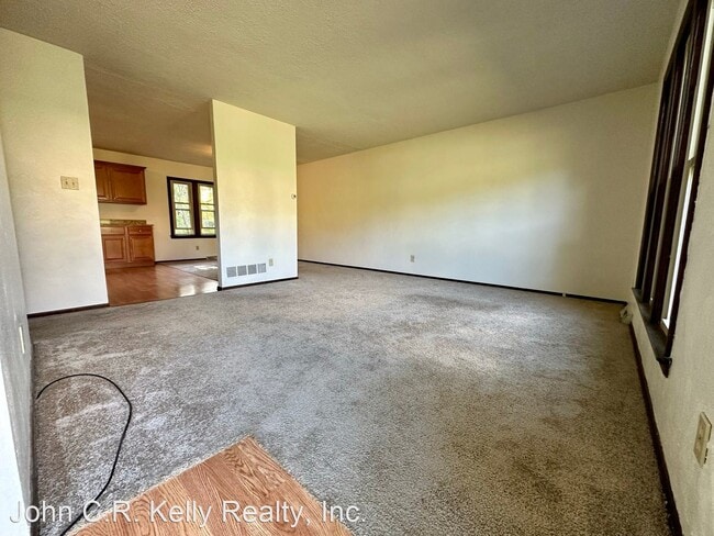 Building Photo - 3 br, 1.5 bath House - 1493 Abers Creek Road
