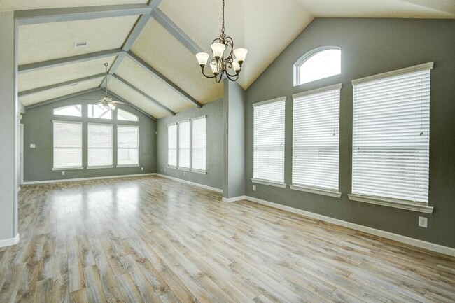 Building Photo - 122 Bright Brook Ln