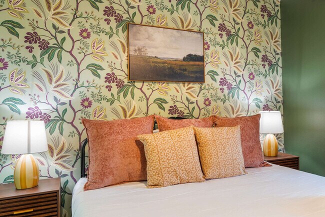 Building Photo - 13420 Trail Driver St