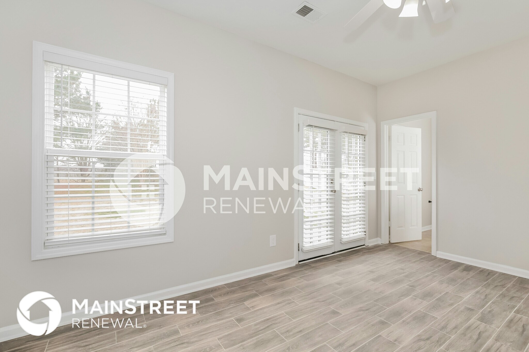 Building Photo - 4825 Green Spring Dr