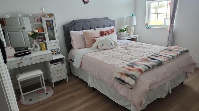 Building Photo - 2155 Brillante Dr