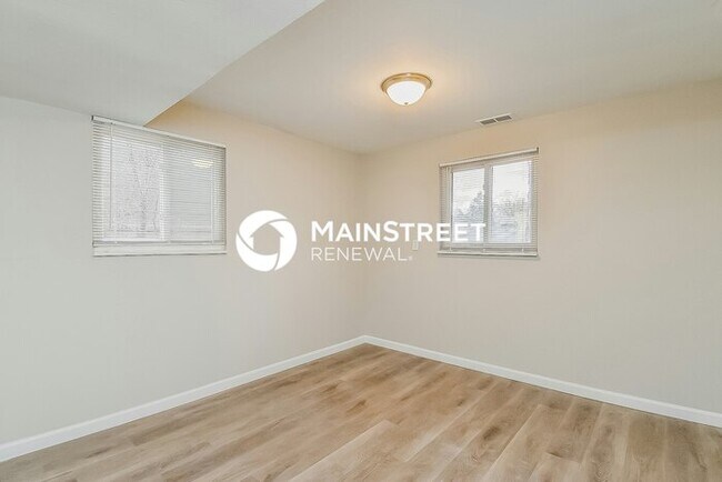 Building Photo - 3 Bedroom Pet-Friendly Home in Colorado Springs, CO with Main Street Renewal