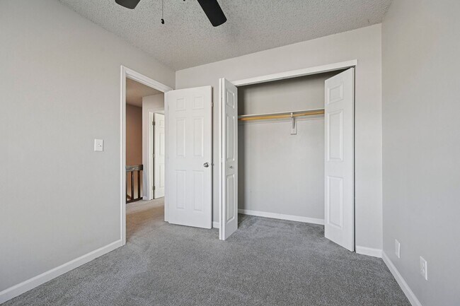 Building Photo - BG - GA6420