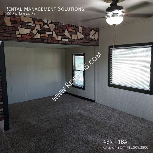 Building Photo - 100 SW Taylor St