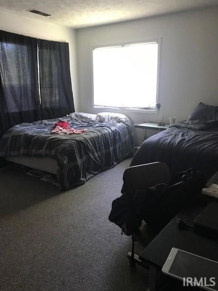 Building Photo - 314 W Kenwood Dr