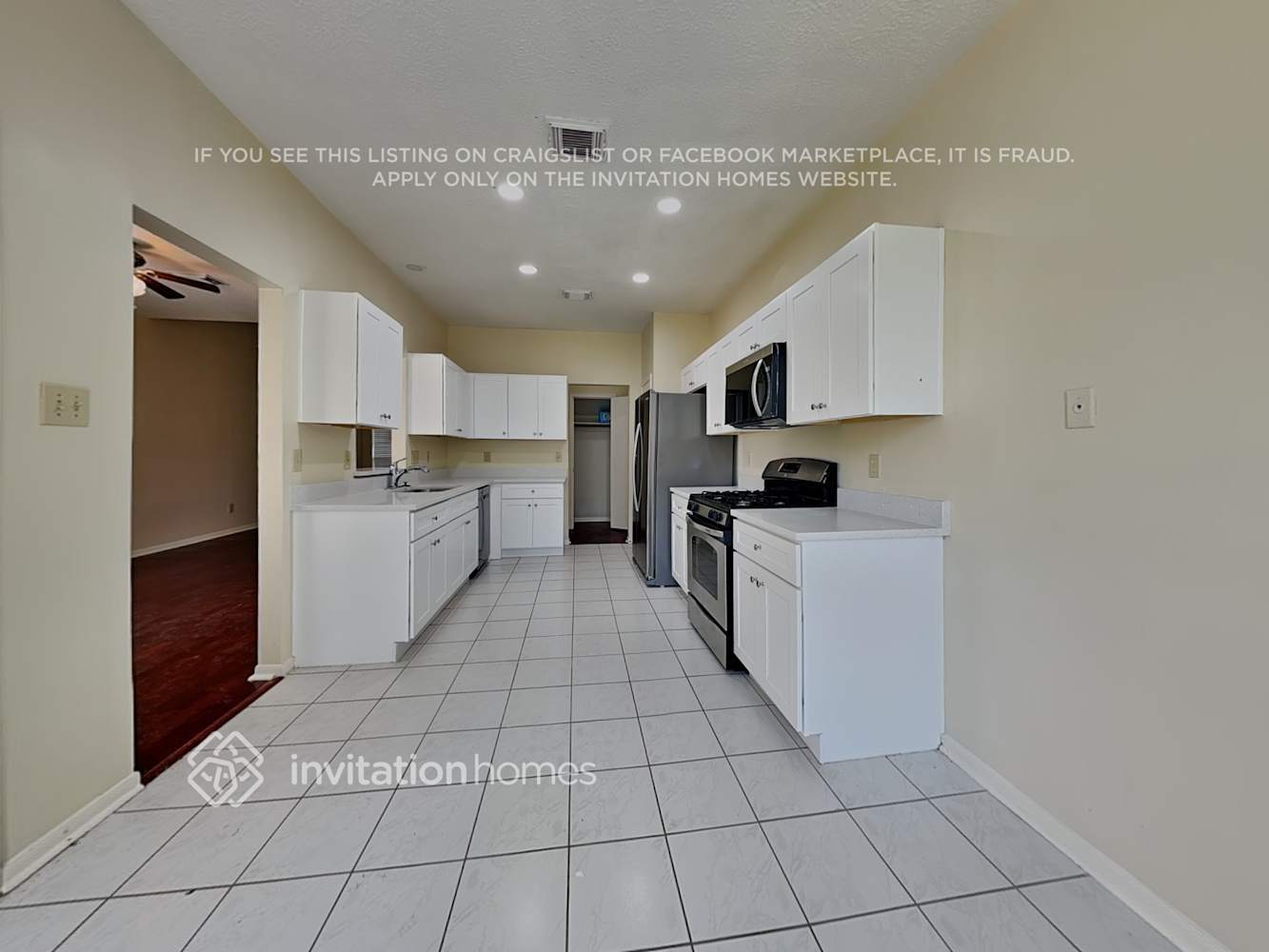 Building Photo - 14711 Cypress Green Dr