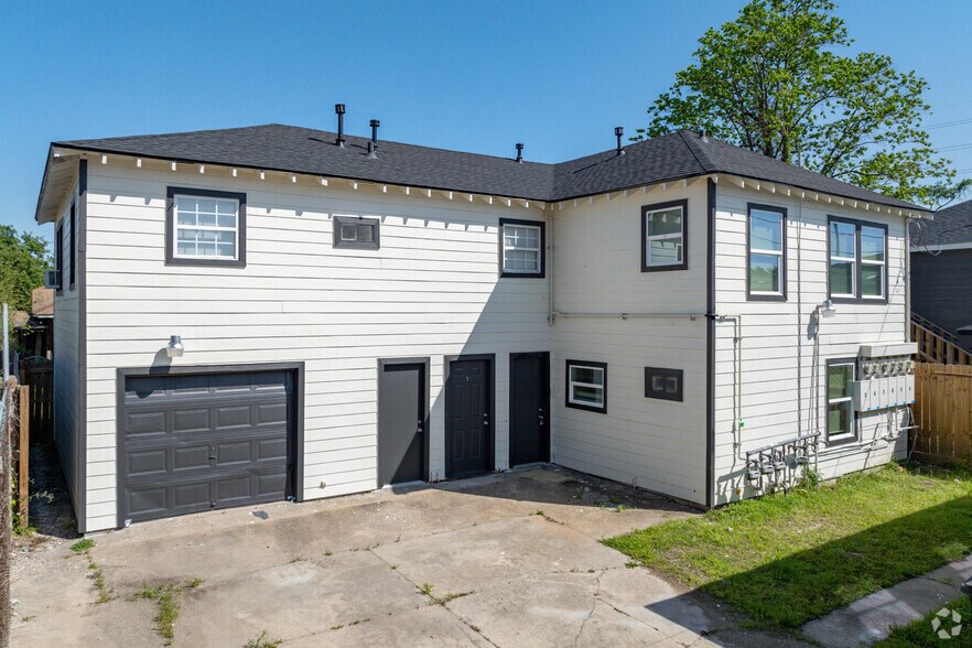 Building Photo - Norwood Street Apartments