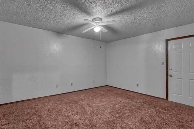 Building Photo - 1012 N 5th St