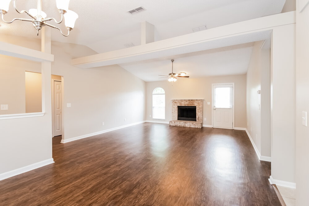 Building Photo - 2115 Orangewood St