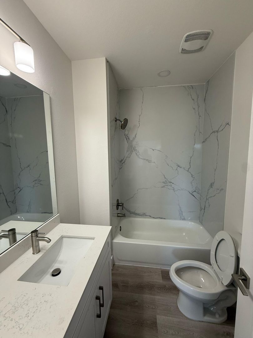 Building Photo - 144 Pinkie Holmes Dr