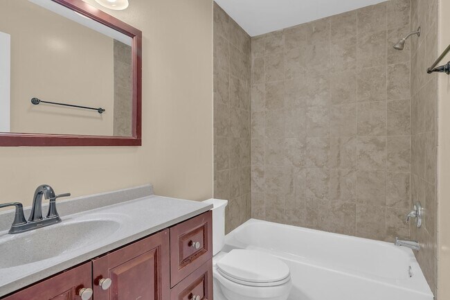 Building Photo - 6113 Yucca Dr