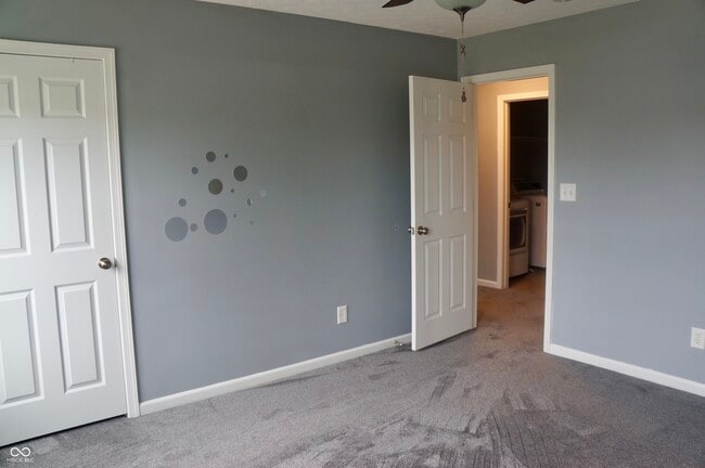 Building Photo - 3177 Underwood Dr