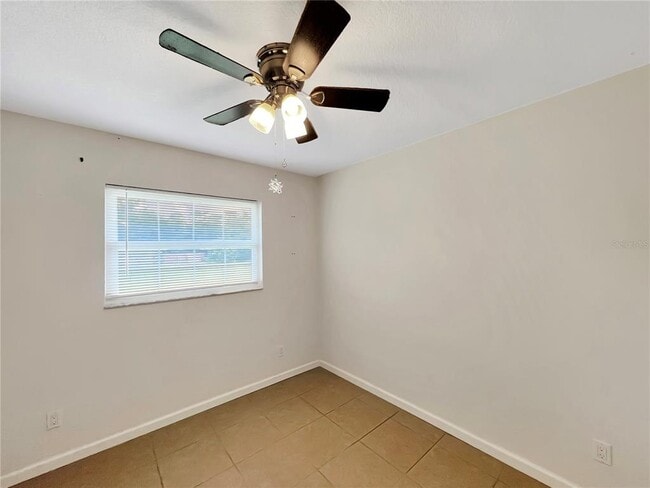 Building Photo - 11594 1st Ave