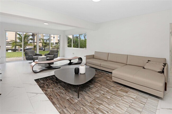 Building Photo - 2135 Arch Creek Dr