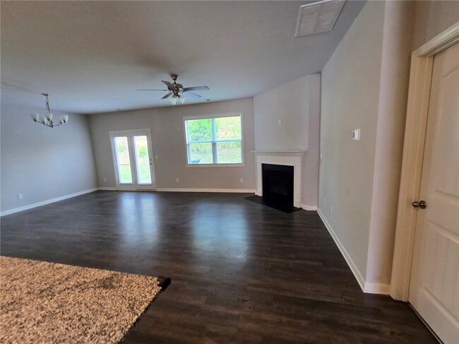 Building Photo - 121 Valimar Dr