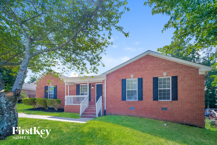 Building Photo - 308 Eisenhower Dr