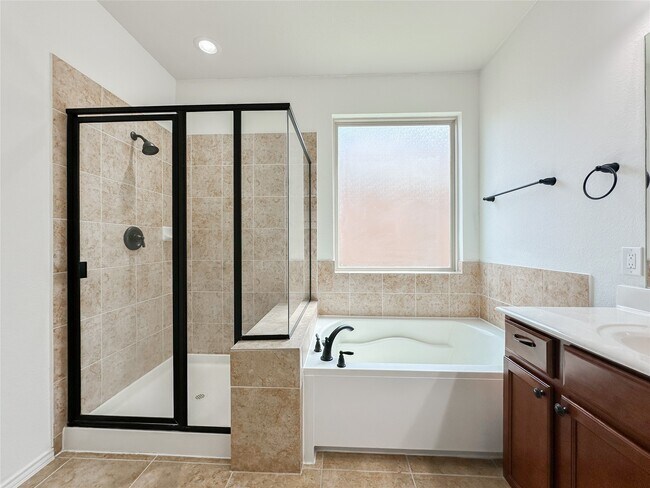 Building Photo - 25322 Alverstone Drive