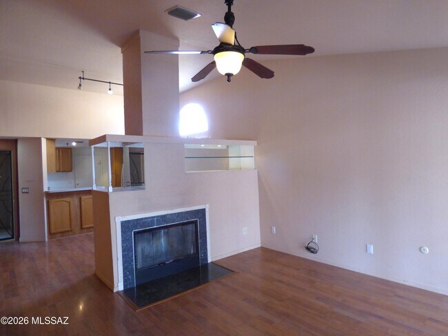 Building Photo - 9500 E Stonehaven Way